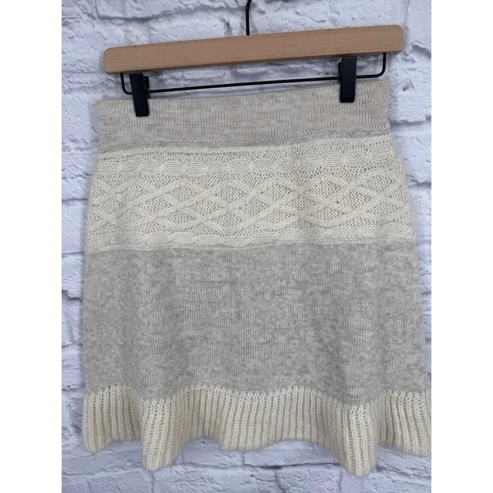 Akini‎ Knit Sweater Skirt Womens Small Cream Oatmeal Wool Blend Ruffle Hem Boho